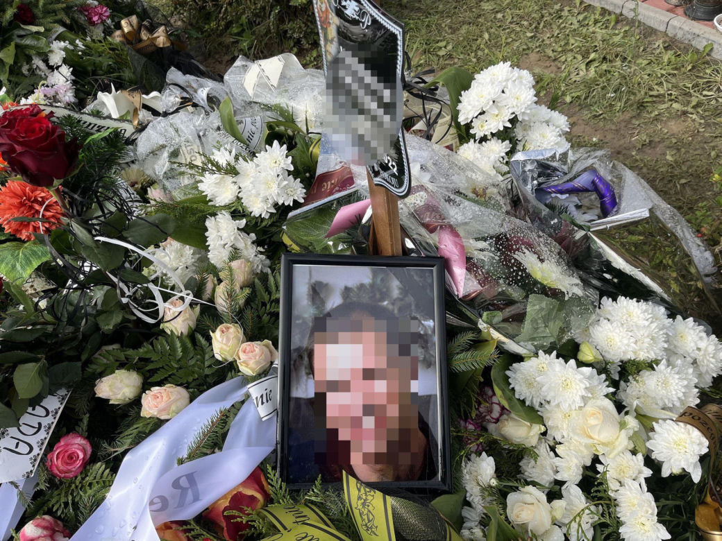 Krzysztof zginął w koszmarnym wypadku koło Łasina. Widok grobu chwyta za serce