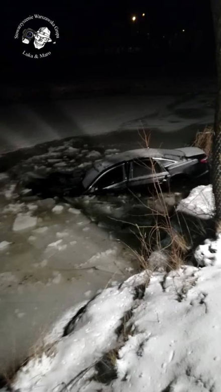 Audi wpadło do wody