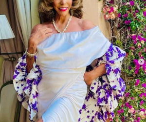 Joan Collins