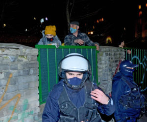 Dramat uczestniczki strajku kobiet. Uciekałam przed policją, teraz nie mogę chodzić
