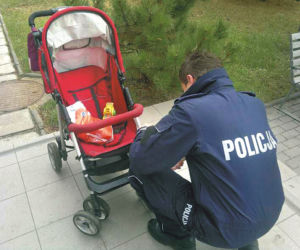 Ta matka porzuciła dziecko przed sklepem!
