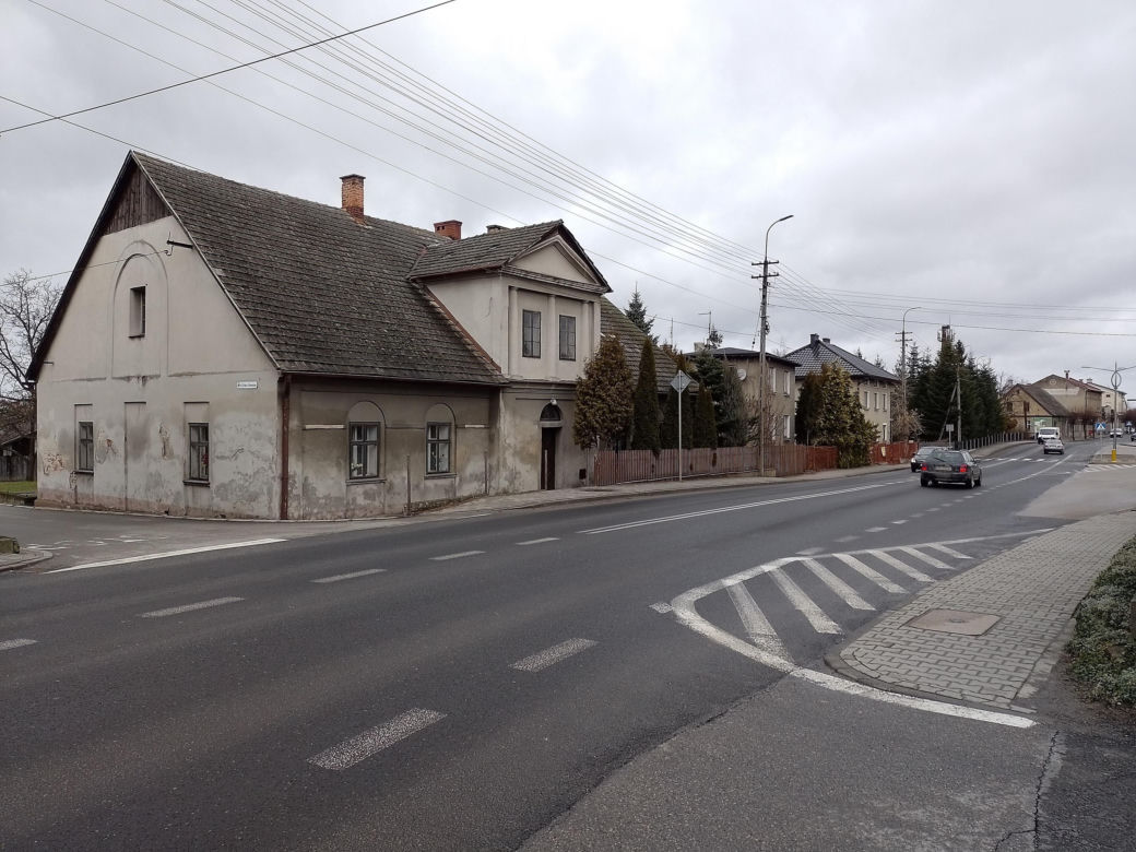 To jedno z najpiękniejszych śląskich miast. Kiedyś leżało w Małopolsce, a jego mieszkańcy mieli własny język