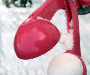 Maszyna do robienia śnieżnych kulek