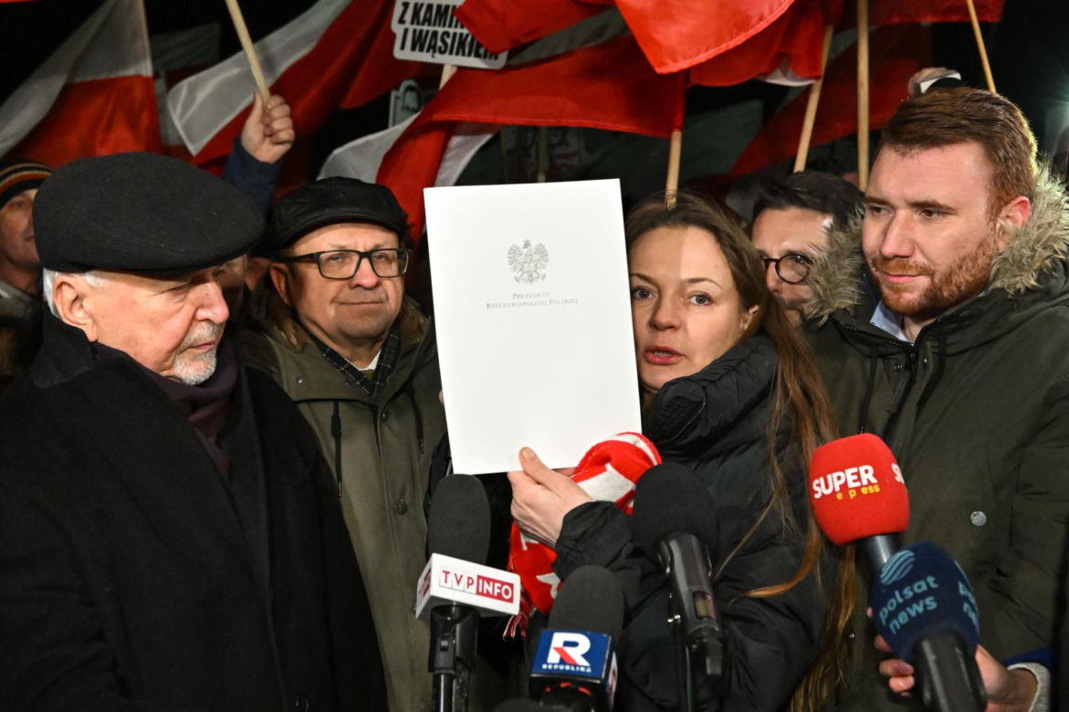 Manifestacje przed zakładami karnymi, w których przebywali Mariusz Kamiński i Maciej Wąsik
