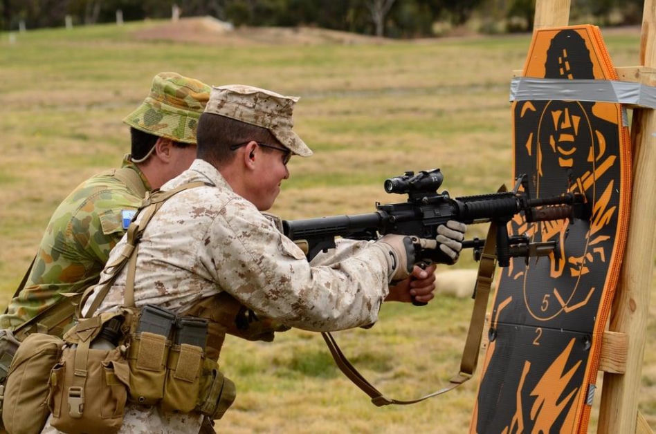 Powrót do brutalnych korzeni? Nowe szkolenie z walki na bagnety w Ranger School
