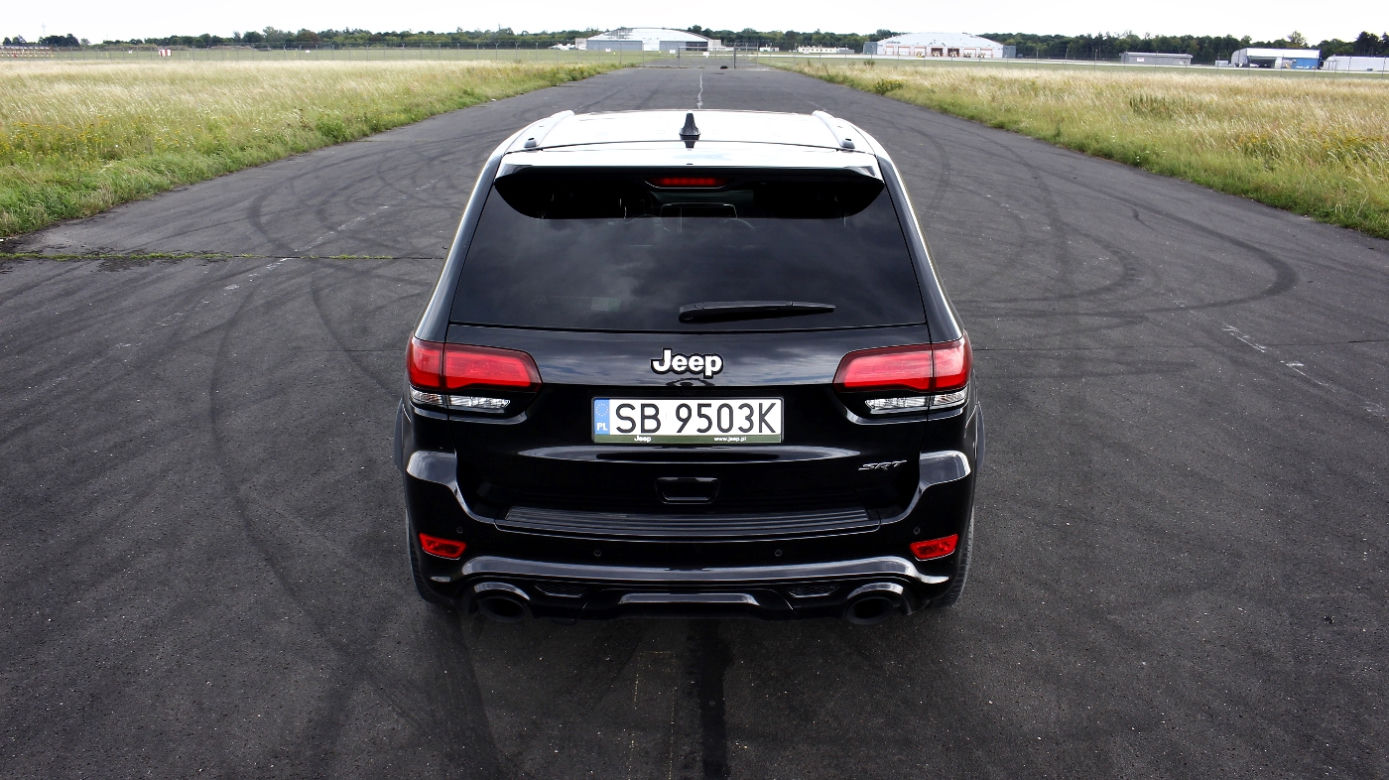 Jeep Grand Cherokee SRT 6.4 V8 HEMI