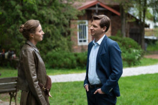 M jak miłość odc. 1894. Natalka (Dominika Suchecka), Adam Karski (Patryk Szwichtenberg)