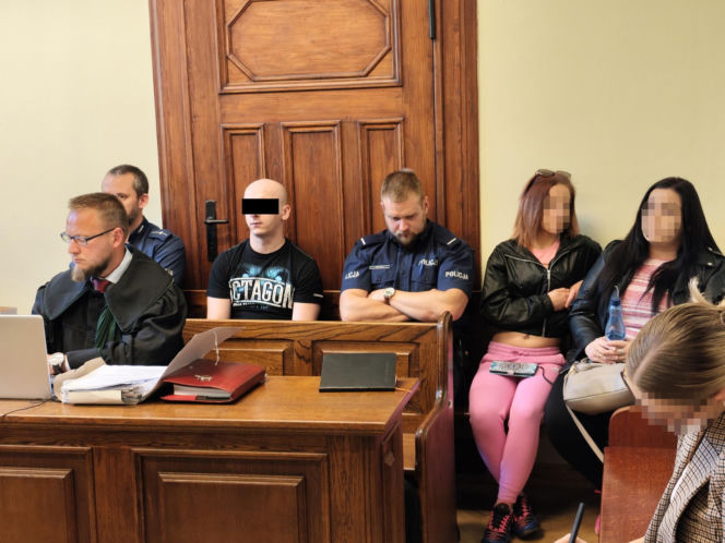 Zabił Krystiana, skacząc mu po głowie
