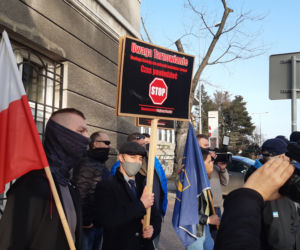 Stop podwyżkom za wodę! Uliczny protest mieszkańców Tarnowa