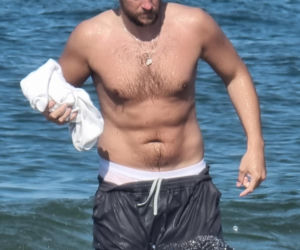 Sebastian Fabijanski, z czym do wody?