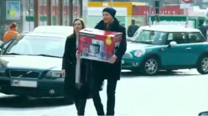Przyjaciółki odcinek 33 Zuza (Anita Sokołowska) Wojtek (Lesław Żurek)
