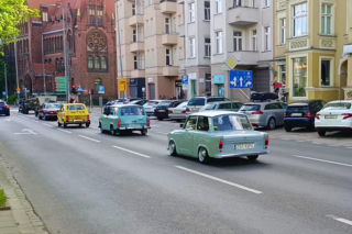 Parada zabytkowych pojazdów w Szczecinie