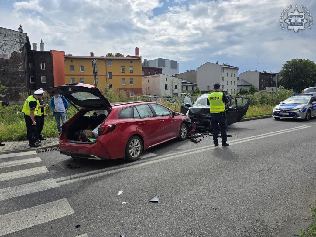 Zderzenie osobówek w Chorzowie