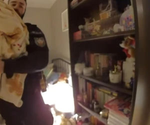 Łódź. Pożar mieszkania przy ul. Kusocińskiego. 27-latka z dzieckiem uwięzieni na balkonie [ZDJĘCIA]