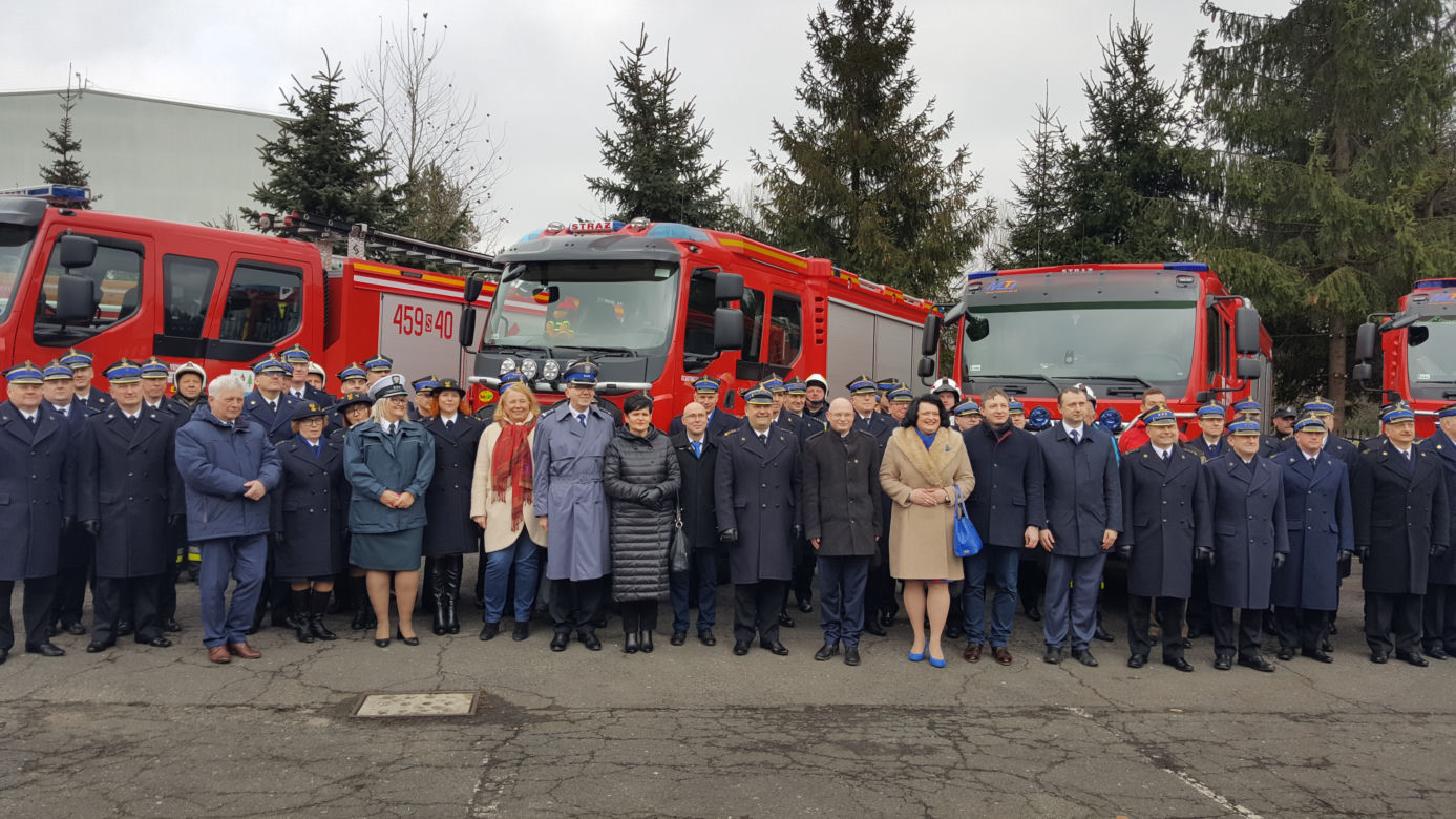 Nowe pojazdy śląskich strażaków