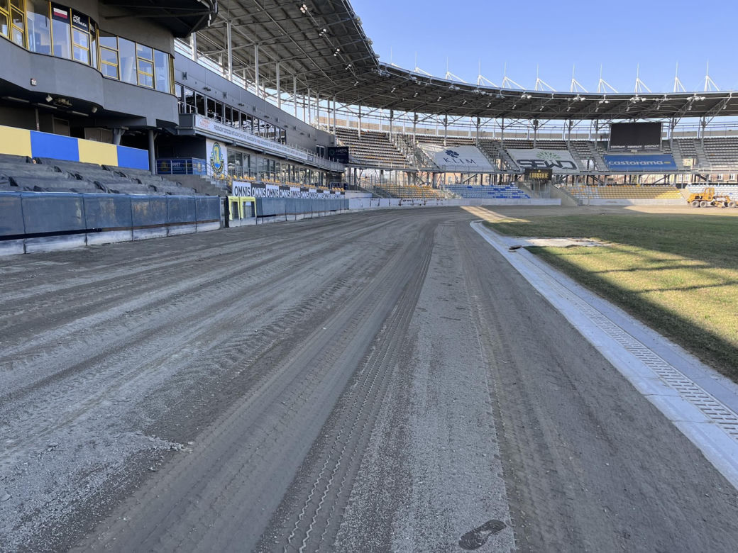 Tak wygląda stadion Stali Gorzów po zimowej przerwie. Kiedy 1. trening?