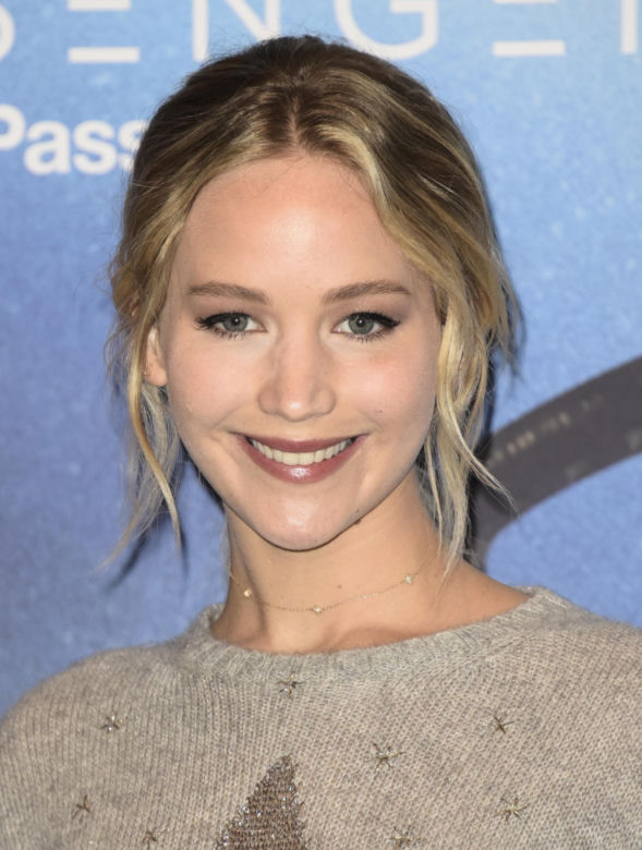  Jennifer Lawrence 