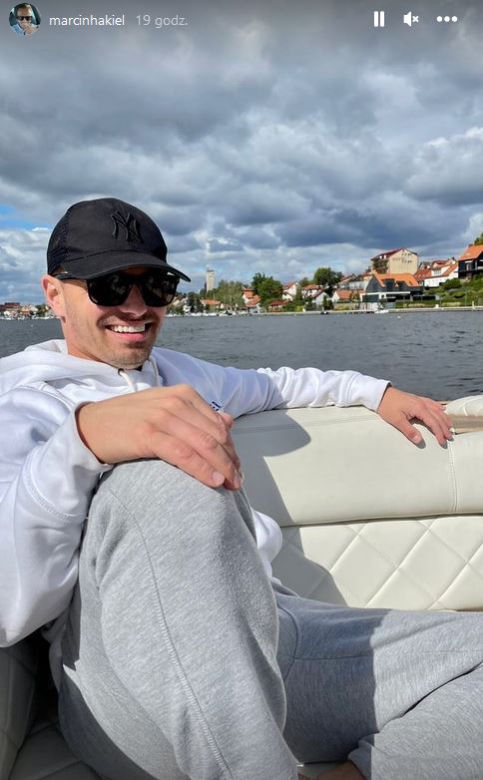 Marcin Hakiel spędza weekend z tajemniczą blondynką