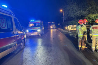 Tragiczny wypadek w Małopolsce. Nie żyje 21-latek, 17-latka trafiła do szpitala ciężko ranna
