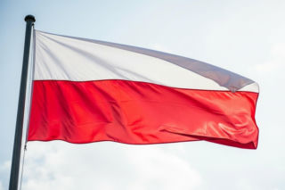 Chcą zmiany polskiego hymnu! Kancelaria Nawrockiego reaguje