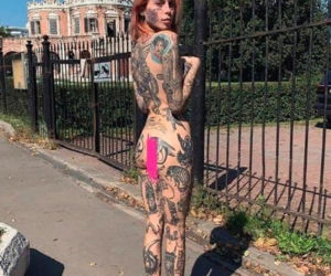 Putin uwięzi modelkę! Rozebrała się do naga pod świątynią