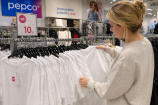 Te koszulki z Pepco to niezły hit! Są uniwersalne, świetne jakościowo i kosztują tylko 10 zł 