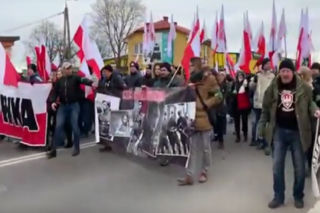 Chciał faszyzmu w Polsce. Sąd zarządził... prace społeczne