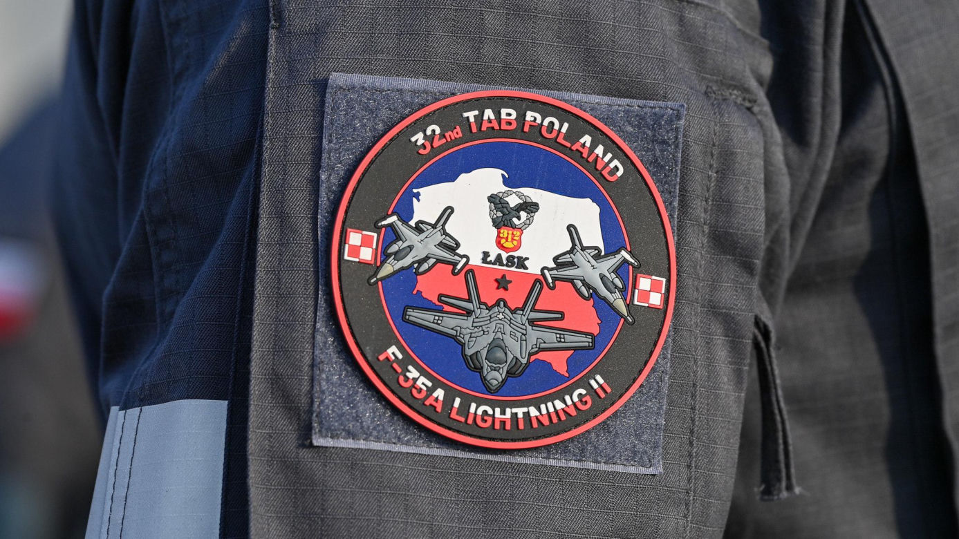 Szef MON nie krył dumy. Pierwsze F-35 już w kraju