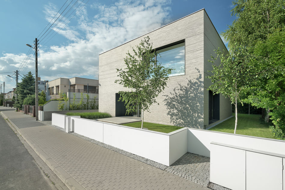 POZ_4: Dom Rozcięty w Poznaniu projektu PL.architekci