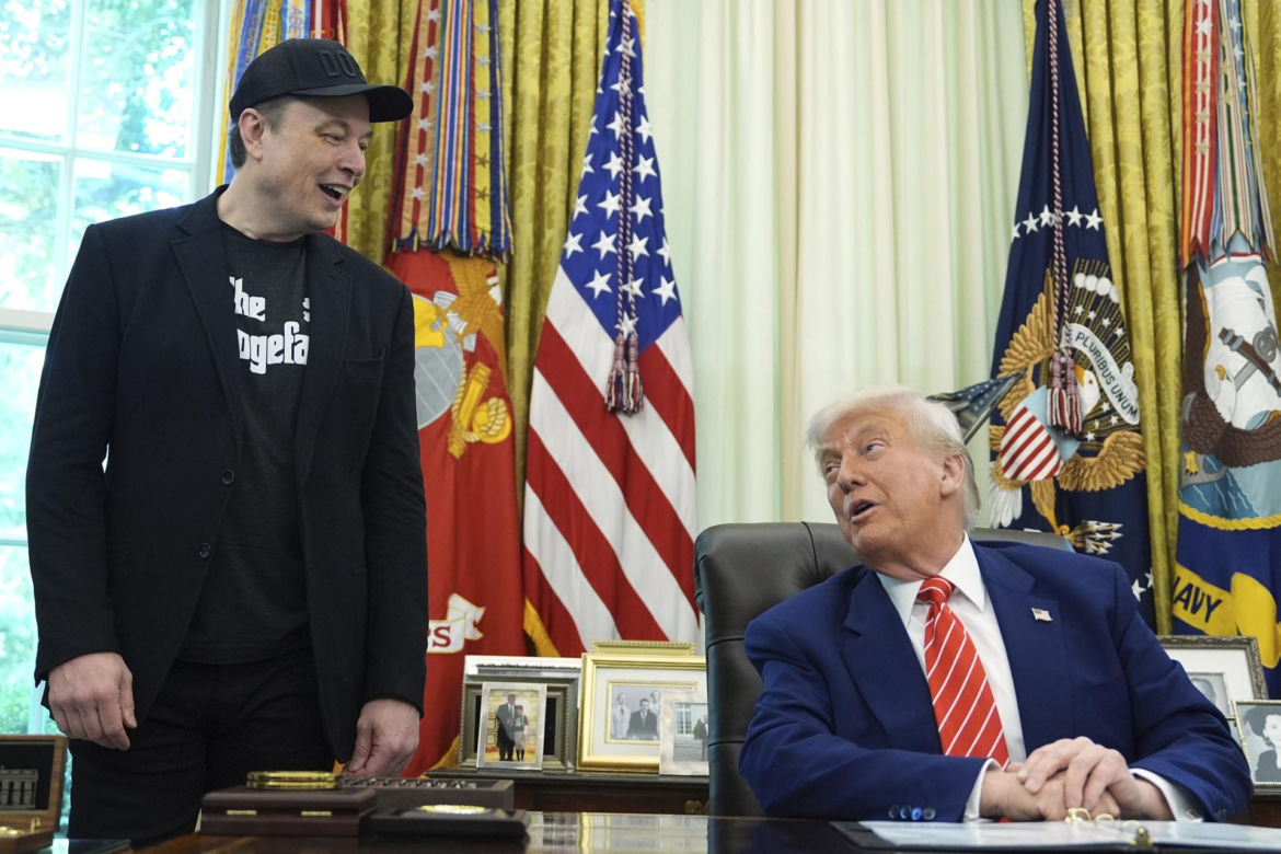 Elon Musk w Białym Domu z podbitym okiem 