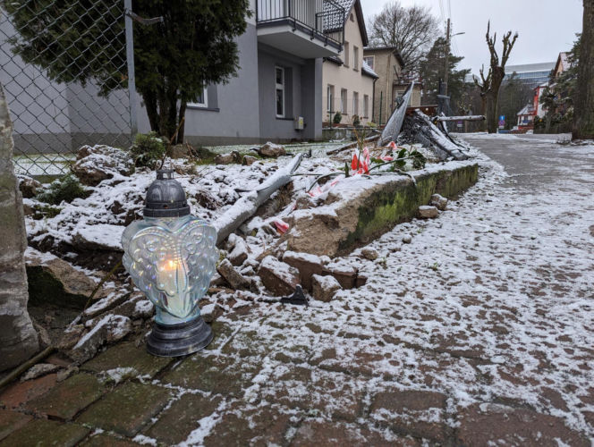 Tragedia w Międzyzdrojach. Auto wjechało w rodzinę, trzy osoby nie żyją. Kierowca usłyszał wyrok
