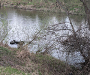 22-latek wpadł quadem do Raby. Reanimowano go na miejscu wypadku