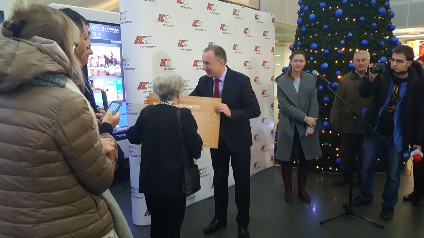 Pociąg "Rejewski" ruszył z Bydgoszczy do Warszawy