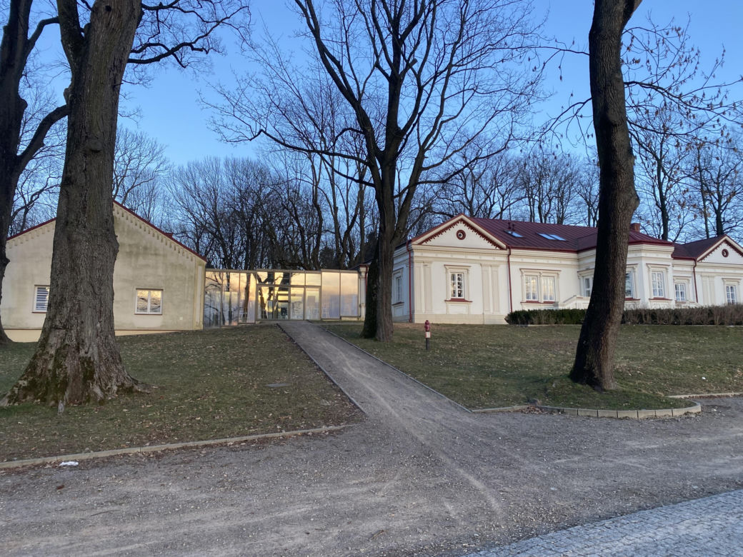 Dworek w Dzikowcu