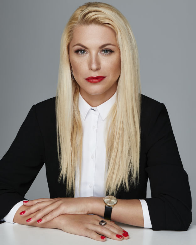 Remigiusz Mróz i Katarzyna Bonda są razem? Pisarz wrzucił do internetu TO zdjęcie. "Książki żadnej razem nie piszemy