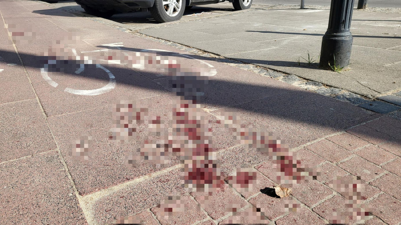 Atak nożownika pod kebabem w Warszawie