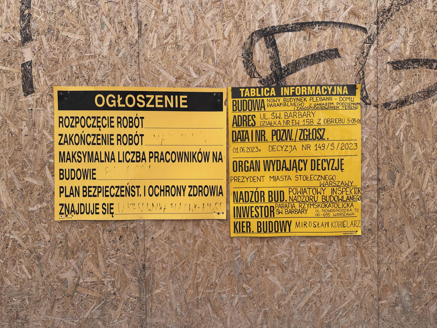 Plebania na zlikwidowanym cmentarzu Świętokrzyski w Warszawie