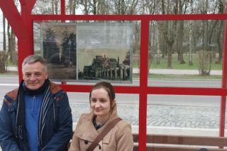 Białostoczanie jeździli tramwajem do miejsca zwanego Rozkosz. Przypomina o tym tablica