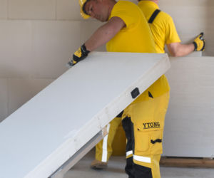 przyspieszenie budowy