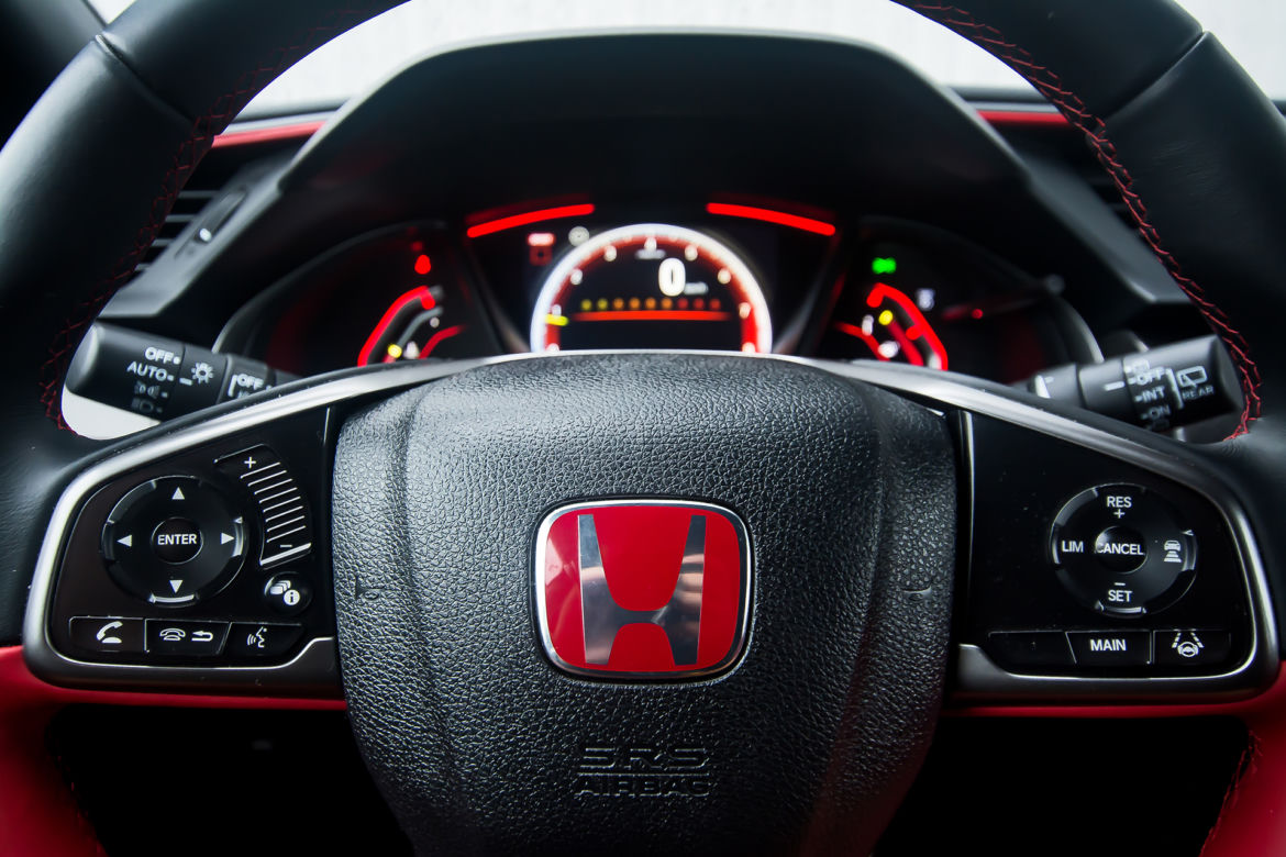 Honda Civic Type R 2.0 i-VTEC Turbo 320 KM