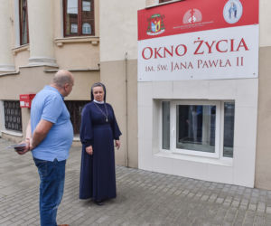 Miss noworodków na razie nie jest do wzięcia.  Jej zdjęcia TYLKO U NAS