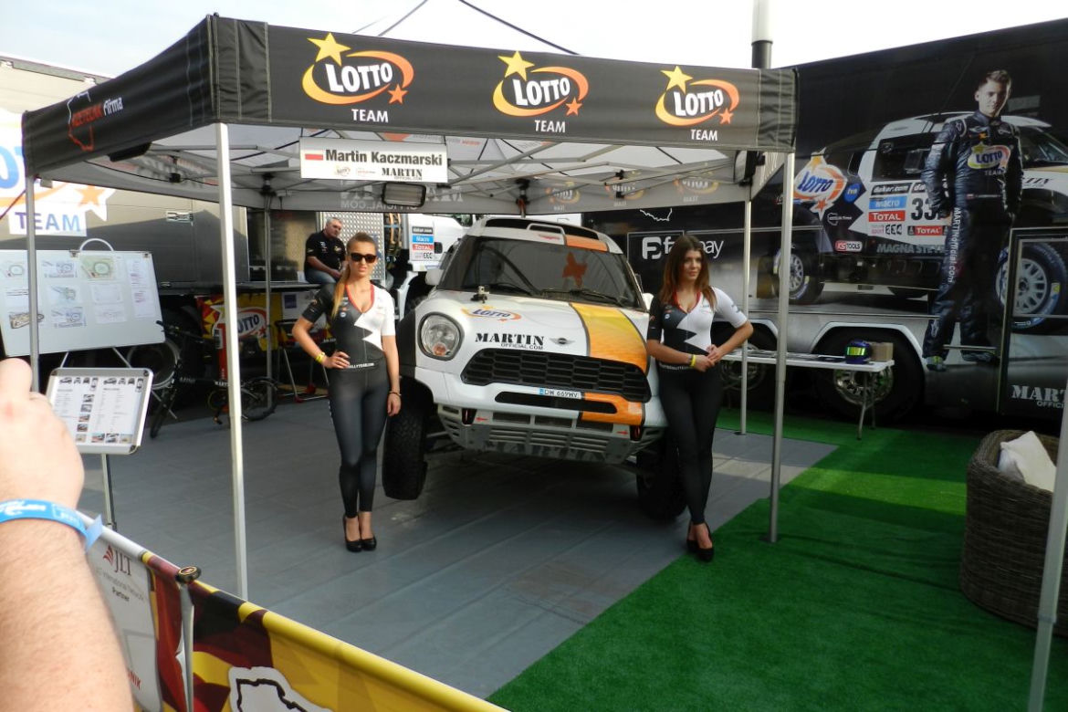 Dakar na Narodowym: Pit Party