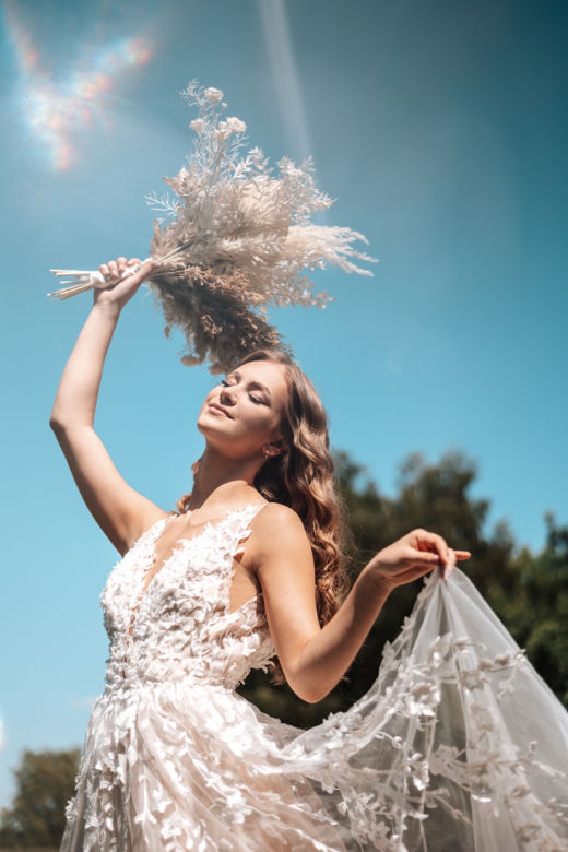 Salon sukni ślubnych "Wedding Dress Zero Waste" w Woli