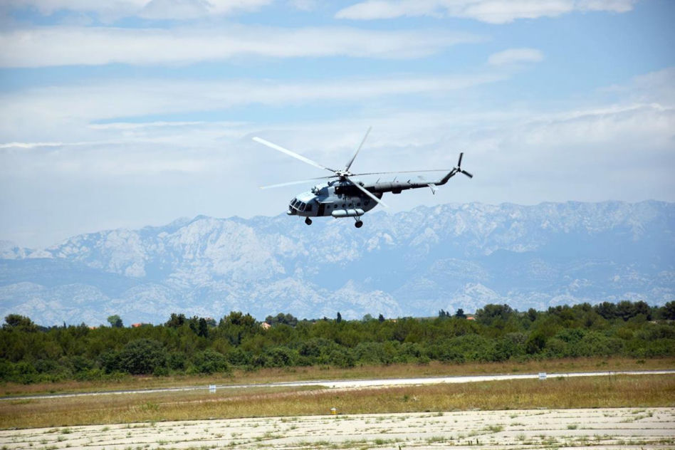 Chorwackie śmigłowce Mi-8MTV-1 oraz UH-60M Black Hawk