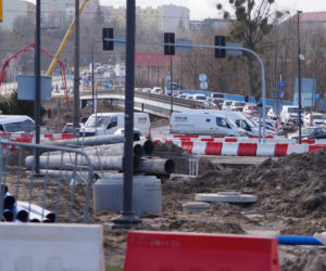 Trwa budowa mostów nad Brdą w Bydgoszczy. Sprawdzamy, jak przebiegają prace