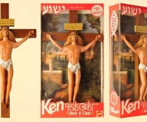 Matka Boska jako Lalka Barbie, Jezus na krzyżu jako Ken