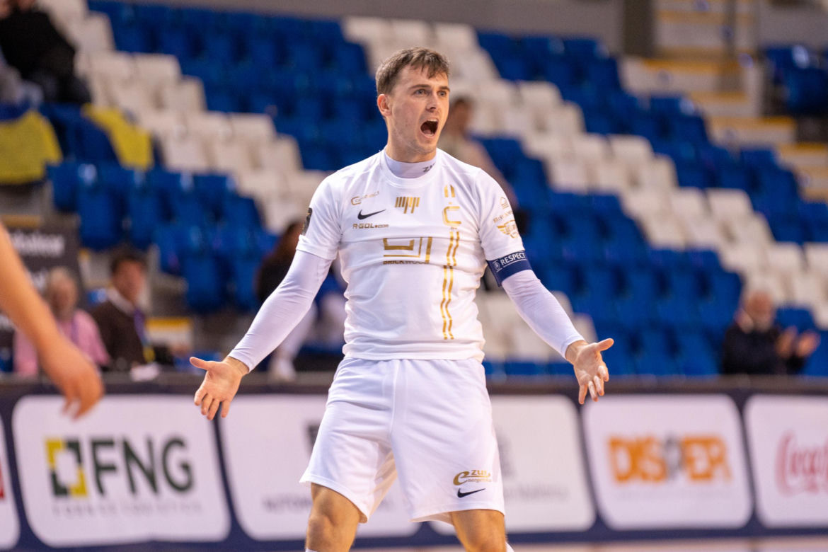 Constract Lubawa - FC Hit Kyiv 6:5 w fulsalowej Lidze Mistrzów na Majorce