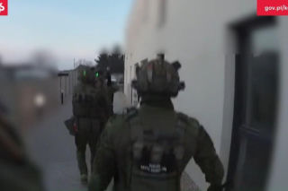 Wielka akcja KAS. Uderzenie w nielegalny hazard, 30 osób zatrzymanych