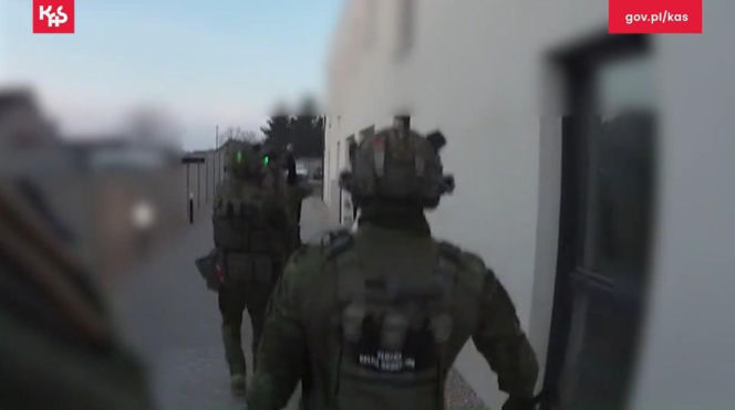 Wielka akcja KAS. Uderzenie w nielegalny hazard, 30 osób zatrzymanych