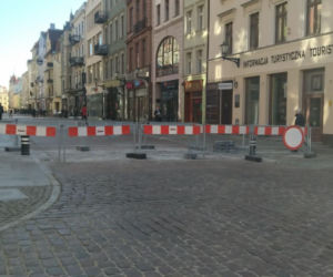 Zakazy i ograniczenia na toruńskiej starówce. Taksówkarze mają problem
